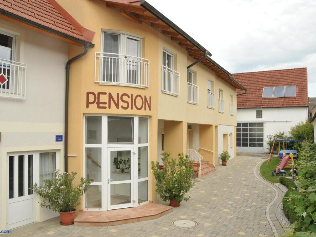 Stoob酒店住宿-Pension Schlogl