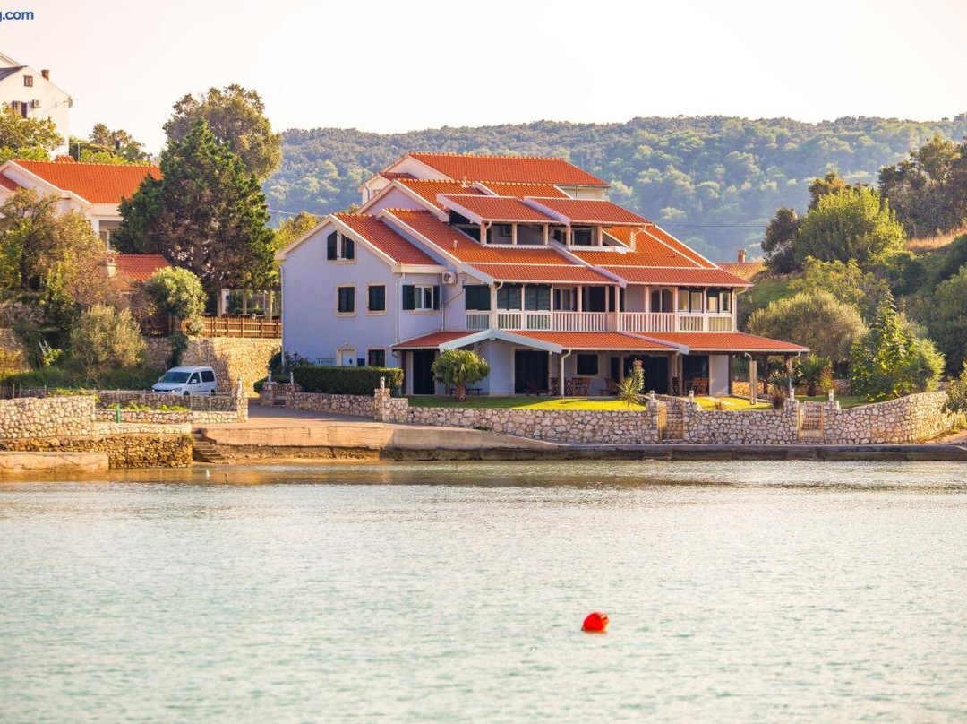 Villas Kampor