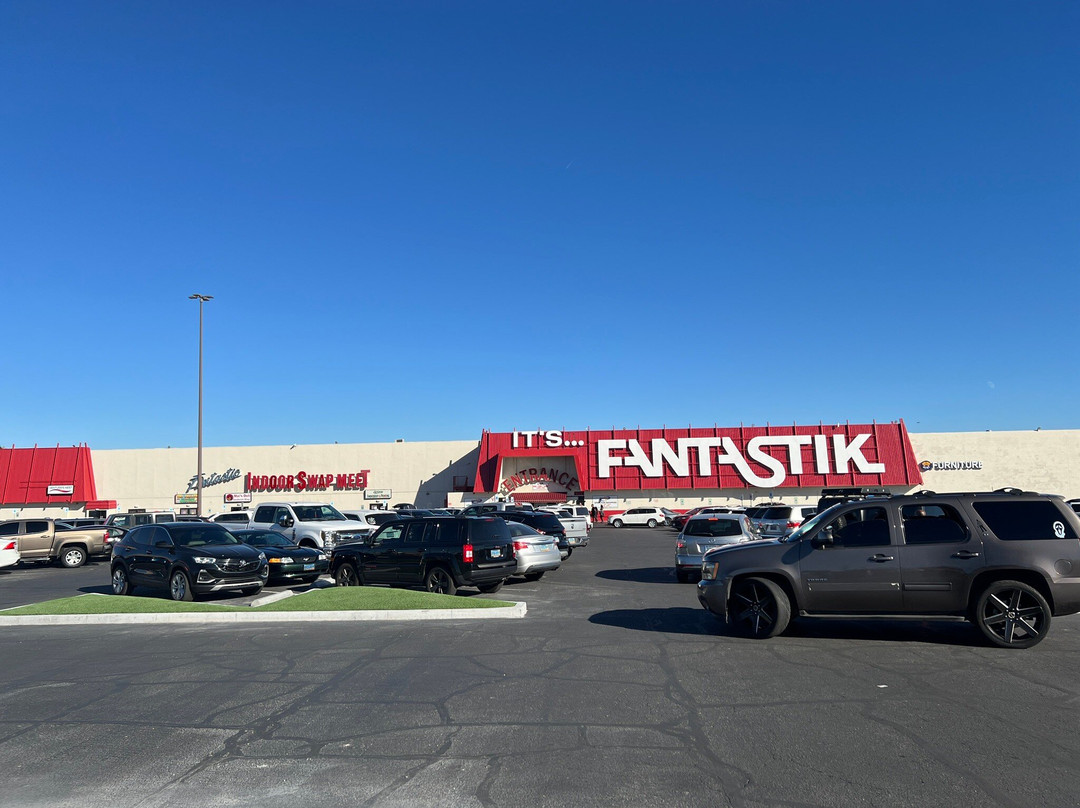 Fantastic Indoor Swap Meet-拉斯维加斯必去景点