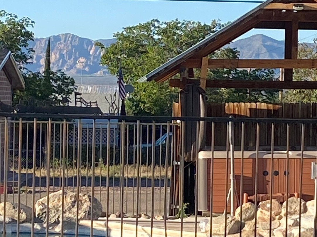 追踪者汽车旅馆主图