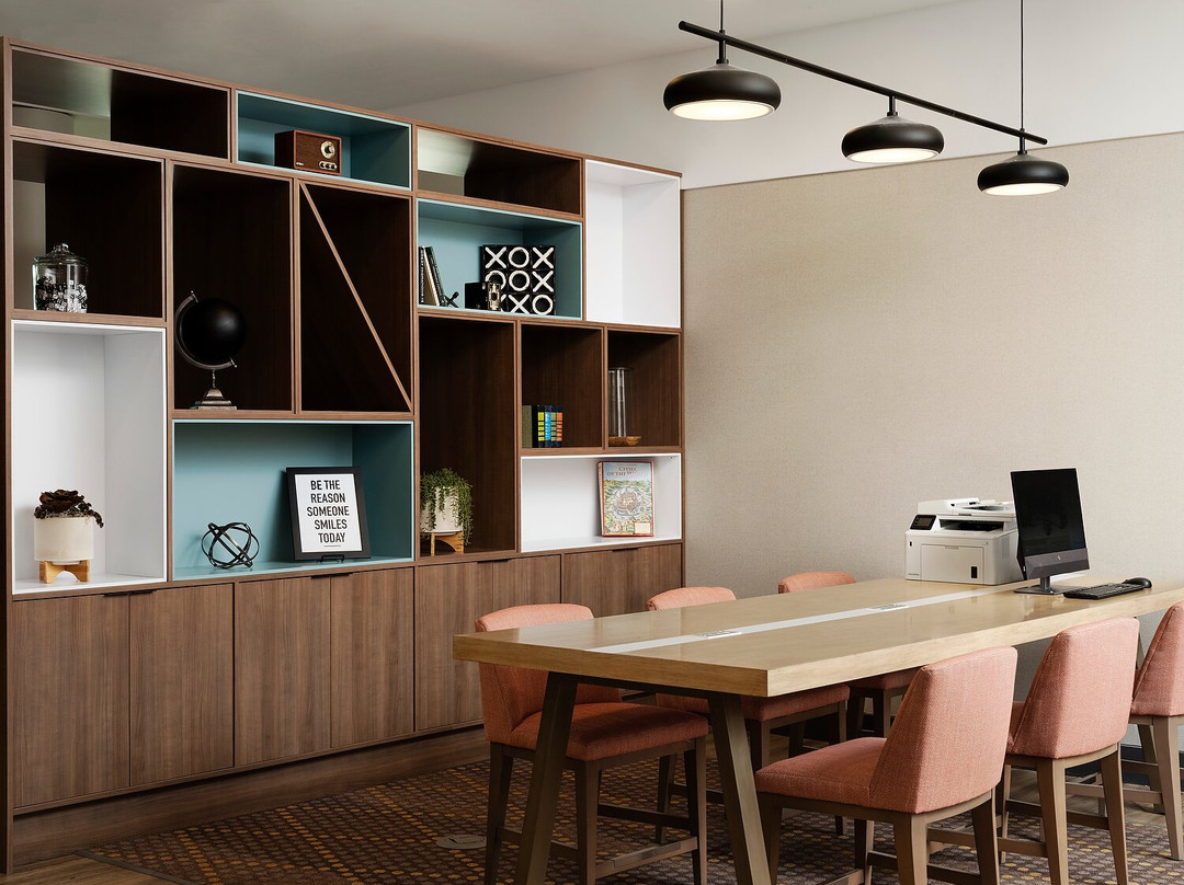 Holiday Inn Cincinnati - Liberty Way By IHG主图