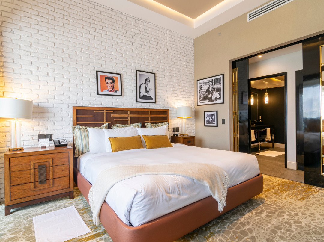 K-Tower Boutique Tijuana主图