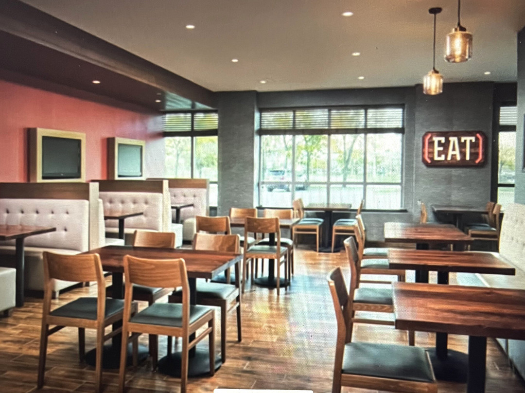 Holiday Inn & Suites Oakville @ Bronte By IHG主图