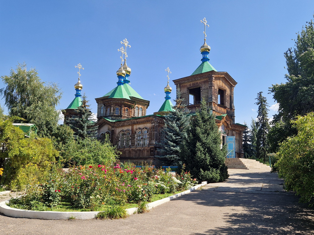 Holy Trinity Russian Orthodox Cathederal-Karakol必去景点