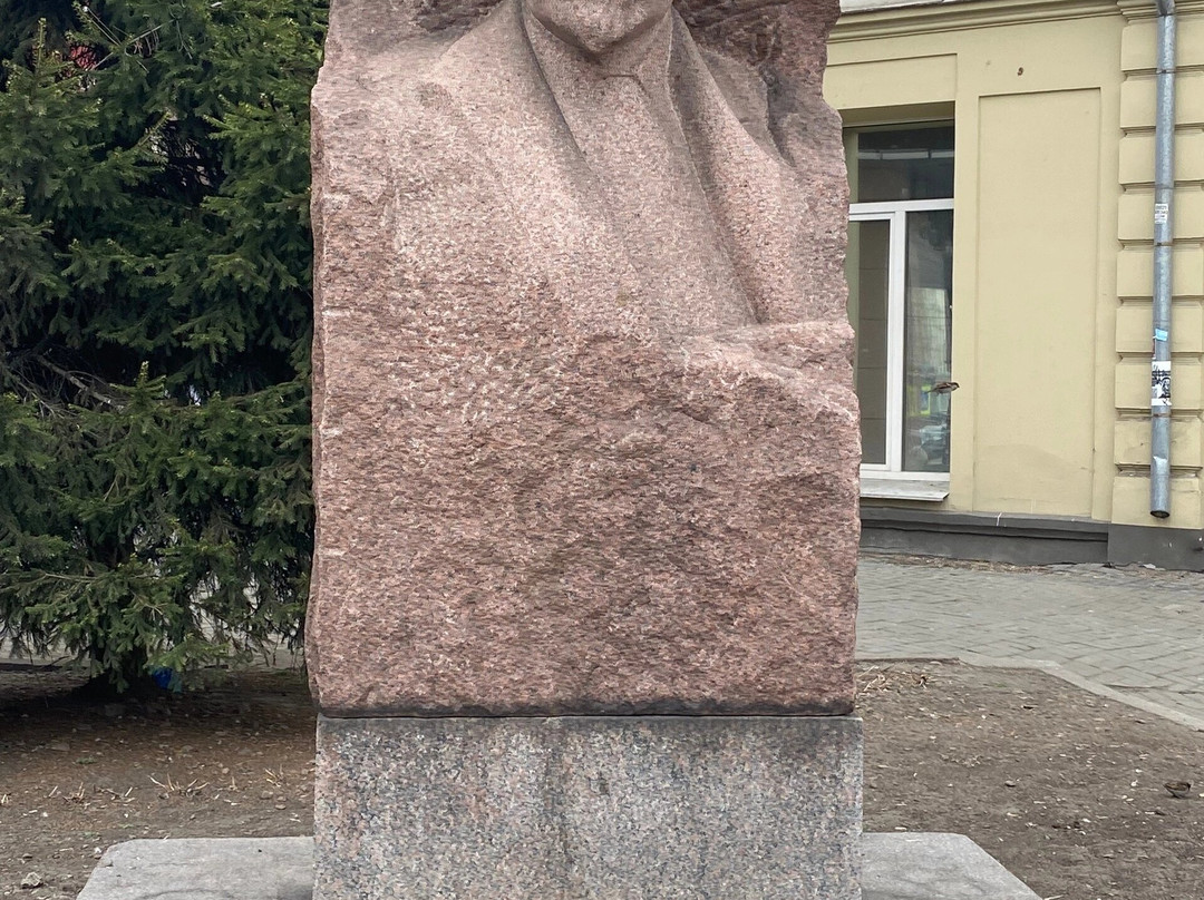 Statue of Lenin-伊尔库茨克必去景点