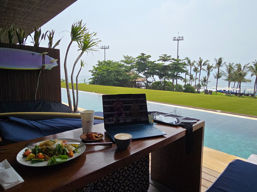 科穆勒度假村及海滩俱乐部主图