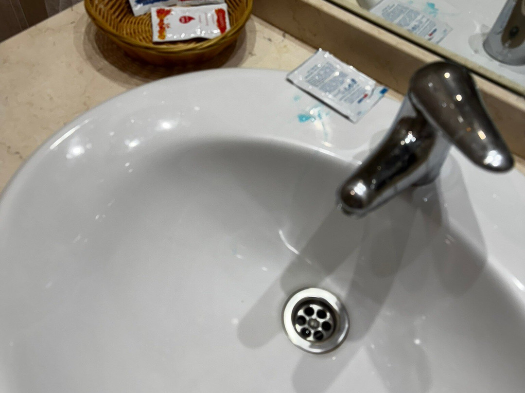 梅雷洛斯酒店主图