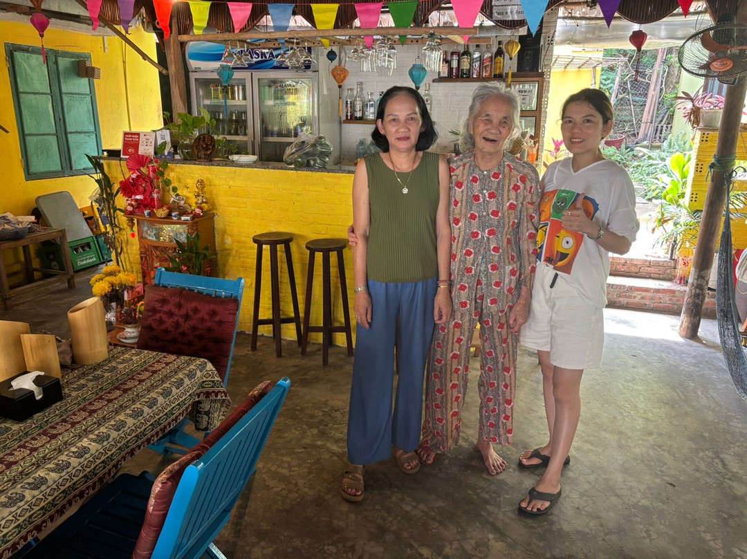 The Moon Restaurant An Bang