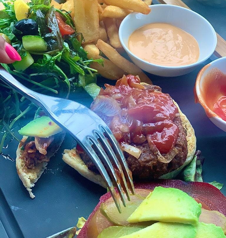 马弗谢瓦鲁酒店主图