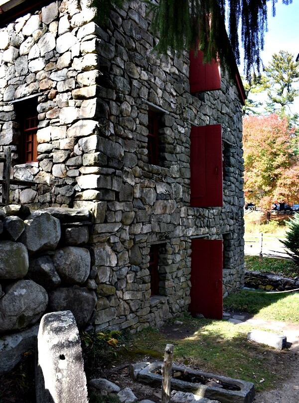 Longfellow's Wayside Inn主图