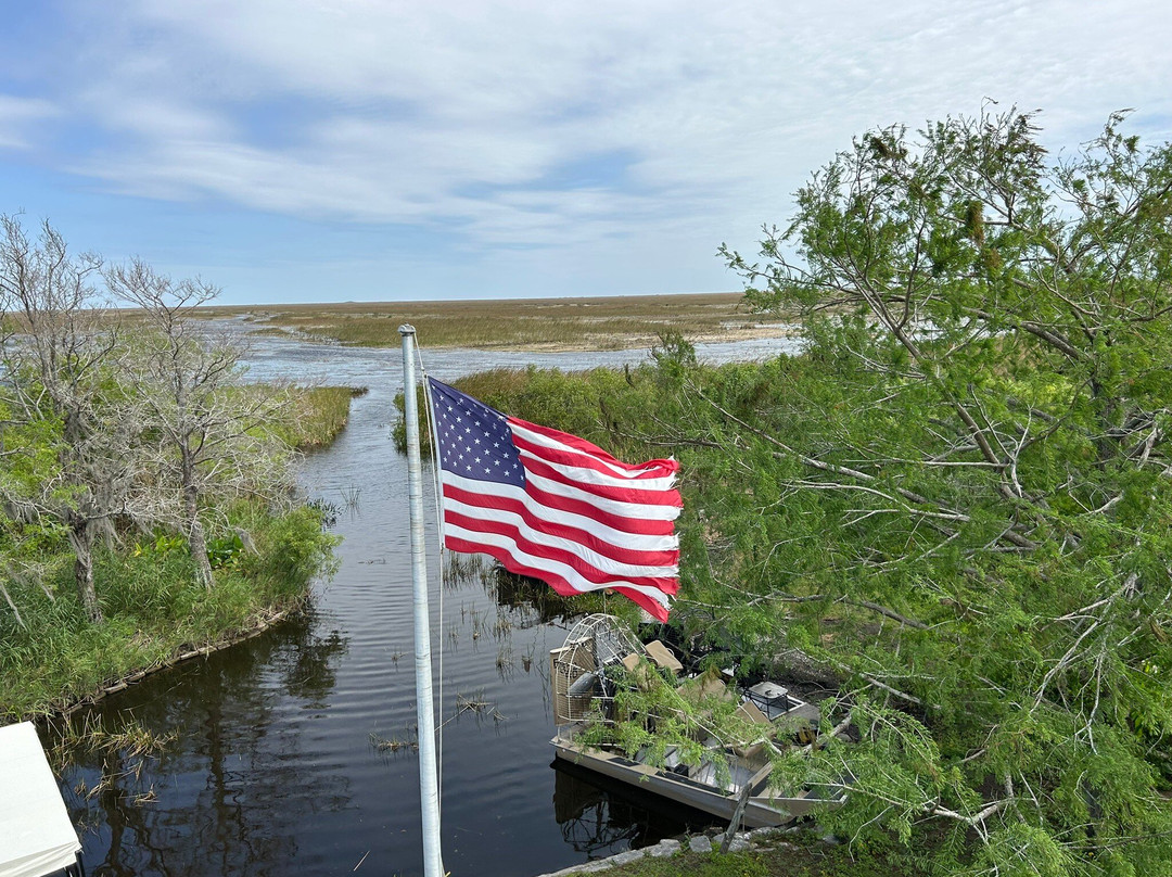 Captain Gerald Motes-Tamarac必去景点