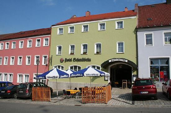 Hotel Schmidbraeu主图
