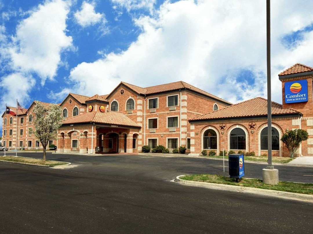 Comfort Inn & Suites