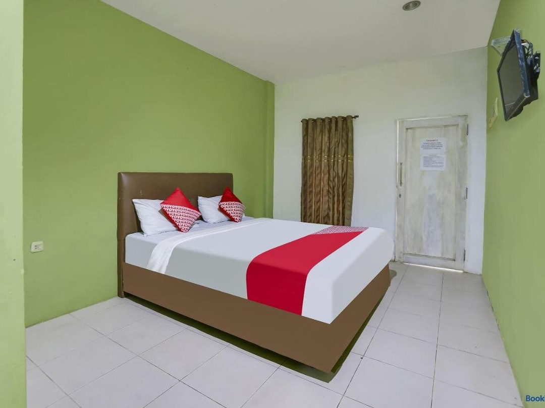 OYO Life 91027 Note Hotel Syariah