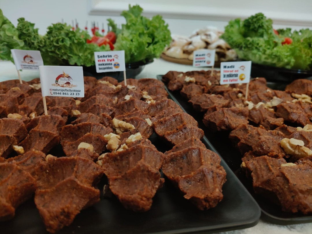 Meşhur Çiğköfteci Burak Ayaz