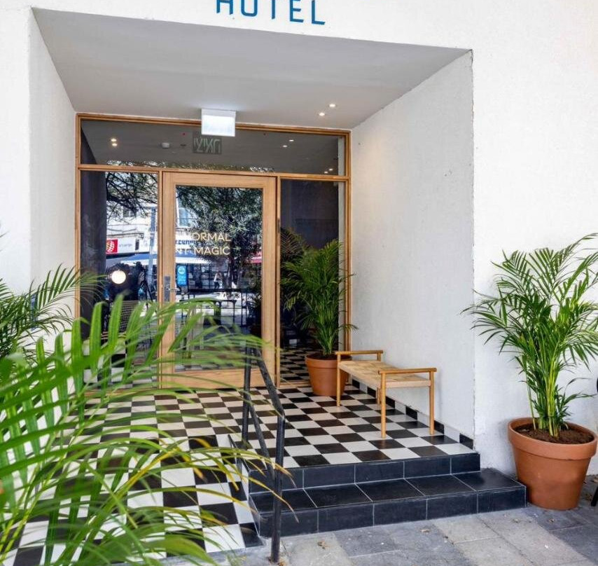 Sirkin 16 Hotel - Autonomous Hotel