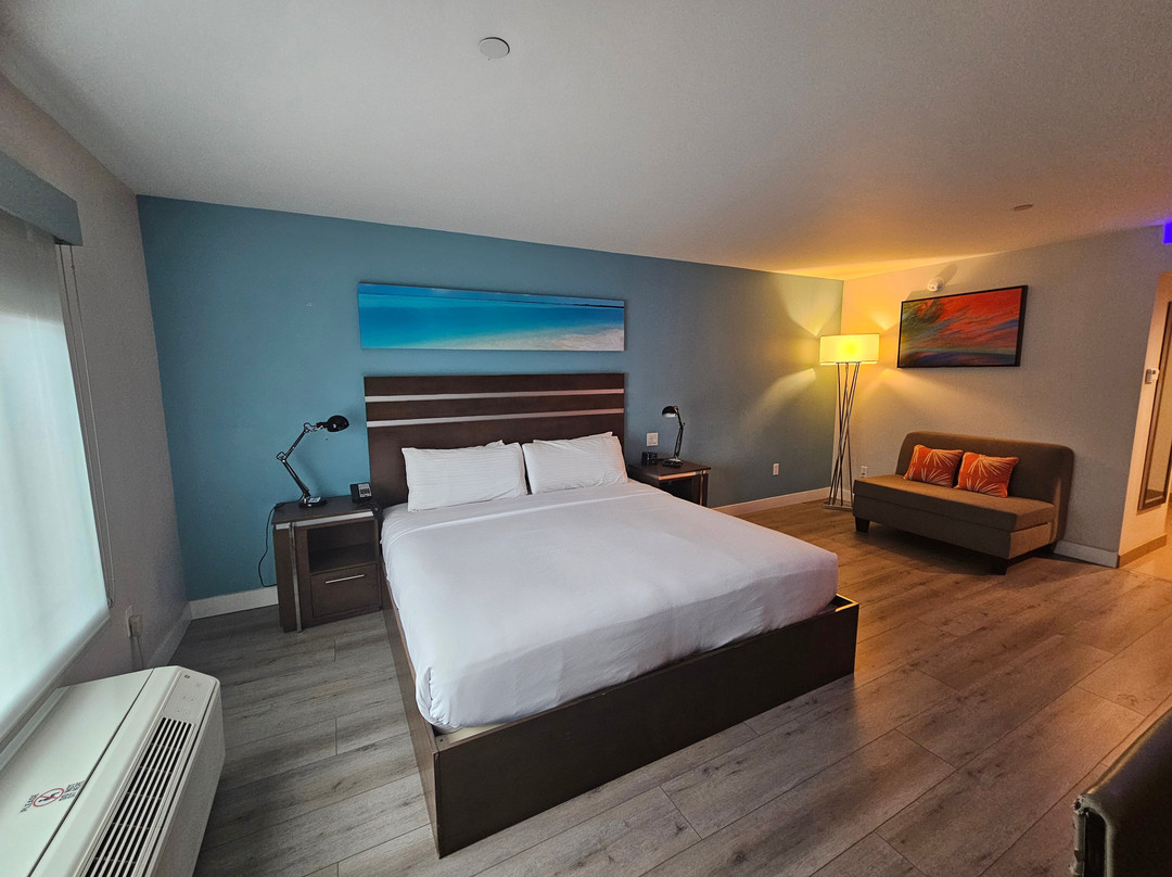 舒适套房酒店-长滩会议中心主图