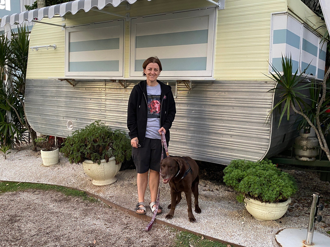 Blue Water Motel主图