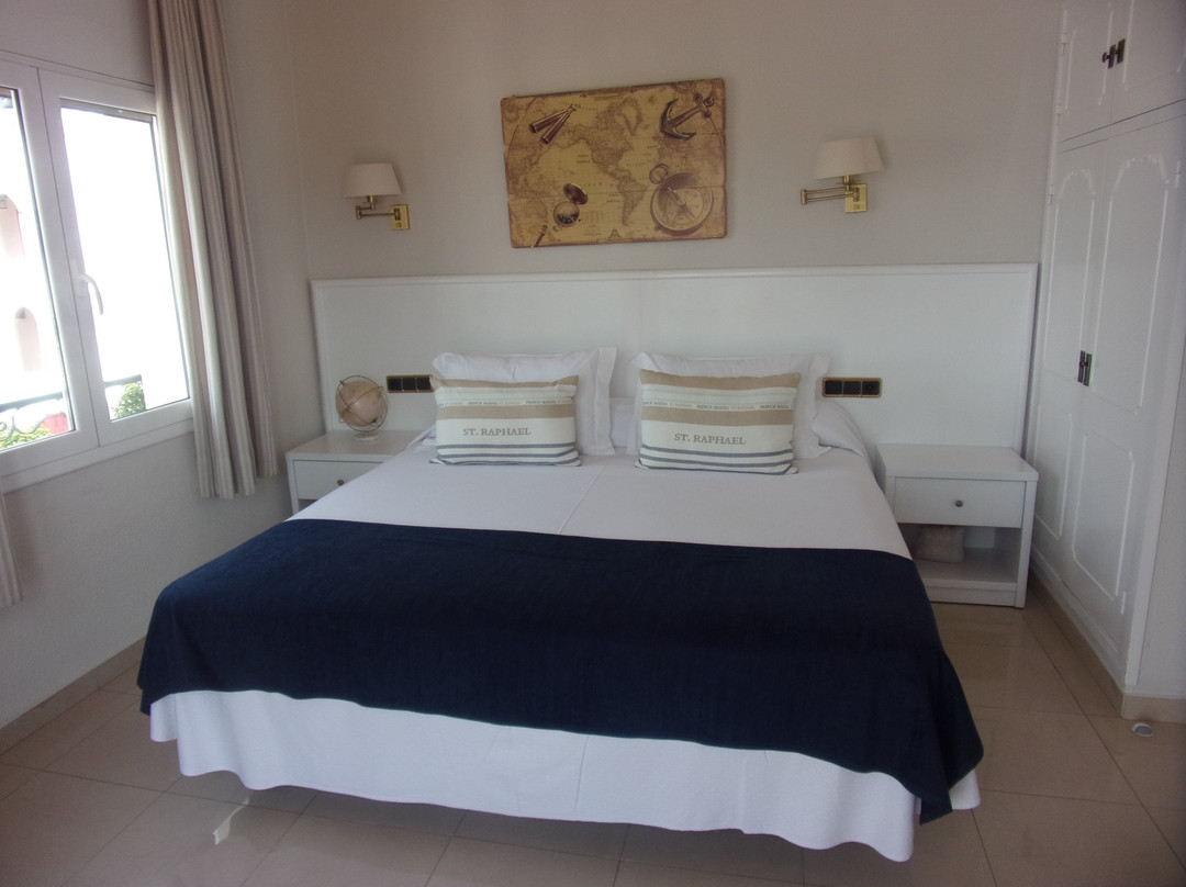 拉戈拉塔酒店主图