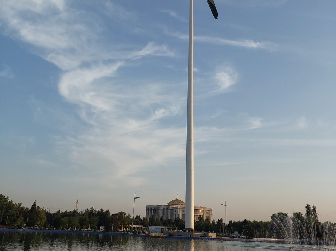 Flagpole with the Flag of Tajikistan-杜尚别必去景点