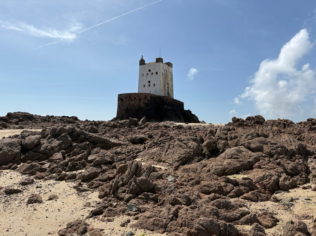 Jersey Kayak Adventures-St. Helier必去景点