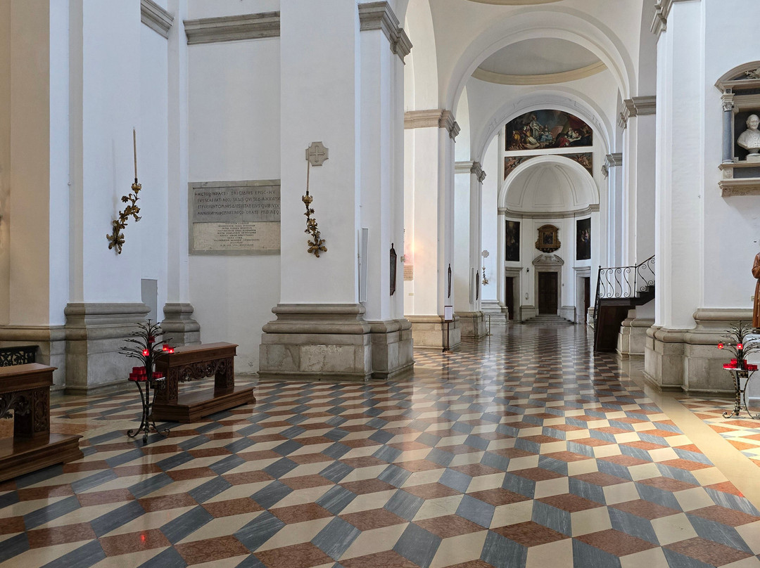 Cathedral Basilica of Santa Maria Assunta-帕多瓦必去景点