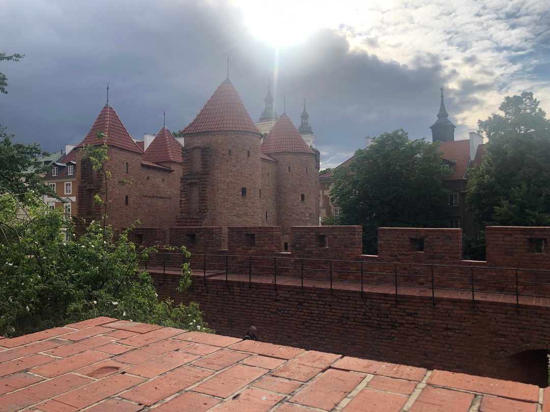 Warsaw Barbican (Barbakan Warszawski)景点图片