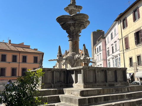 Fontana Grande-维泰博必去景点