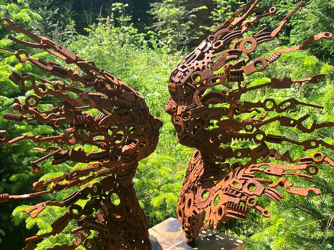 Cotswold Sculpture Park-Somerford Keynes必去景点