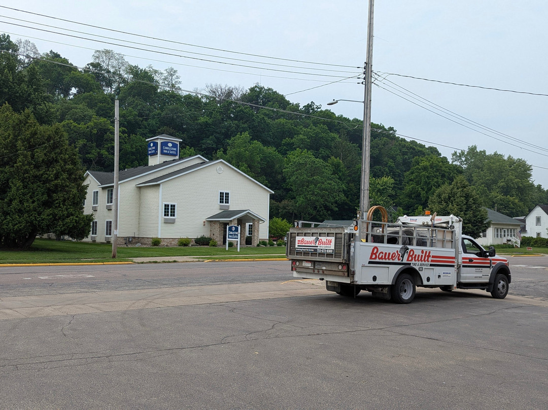 Cobblestone Inn and Suites - Durand主图