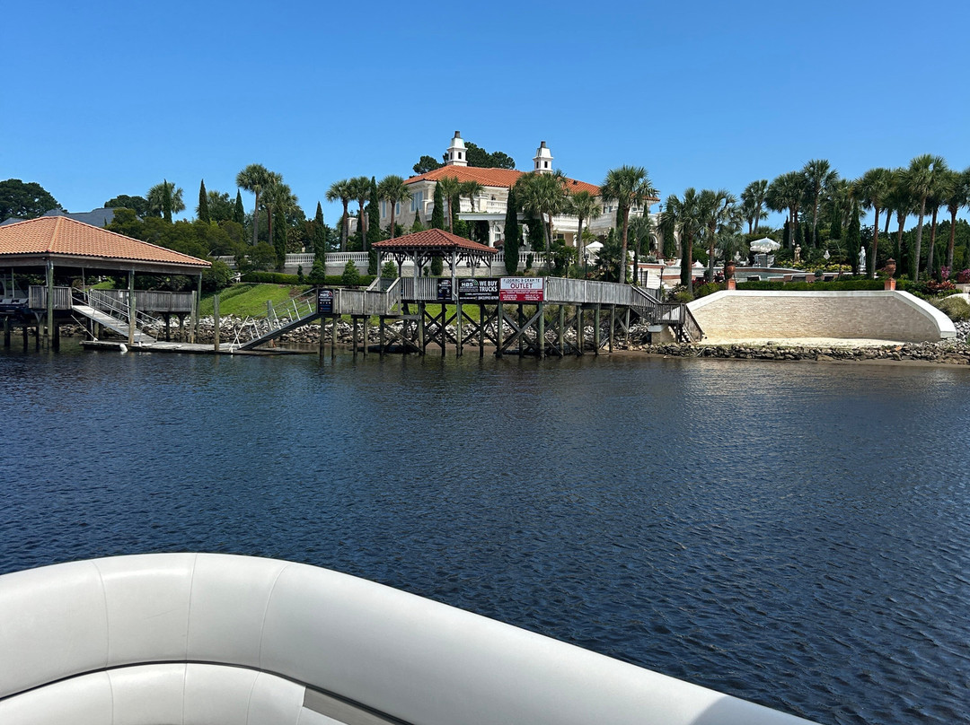 Island Adventure Watersports-美特尔海滩必去景点