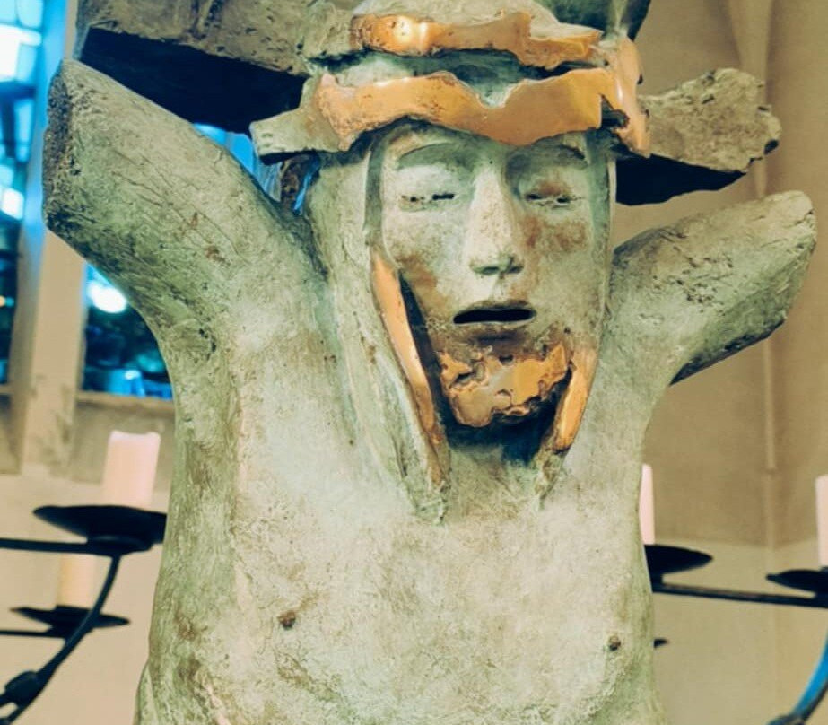 Musee d'Art Sacre Contemporain Eglise Saint Hugues-Saint-Pierre-de-Chartreuse必去景点