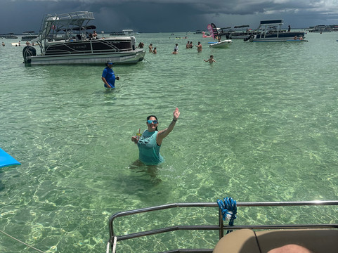Crab Island Jimmy's Charters-华尔顿堡滩必去景点