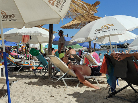 Paradise Beach Kavourotrypes-Sithonia必去景点