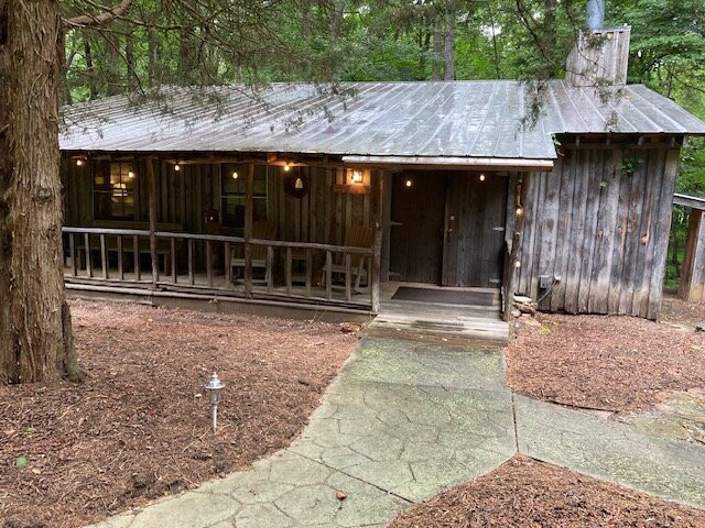 Pilot Knob Inn主图