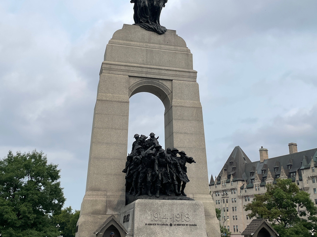 Tomb of the Unknown Soldier-渥太华必去景点