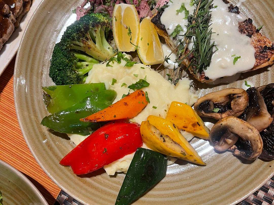 Bab Al Nojoum Bateen Liwa主图