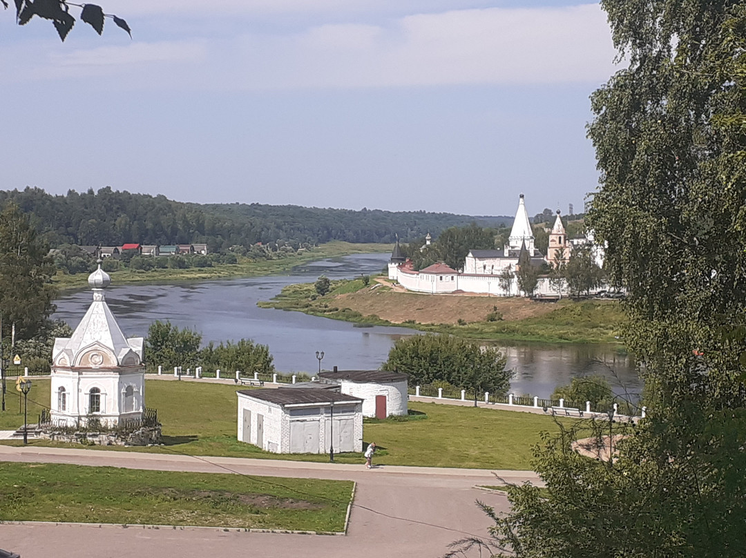 Staritskiy Holy Dormition Monastery-Staritsa必去景点