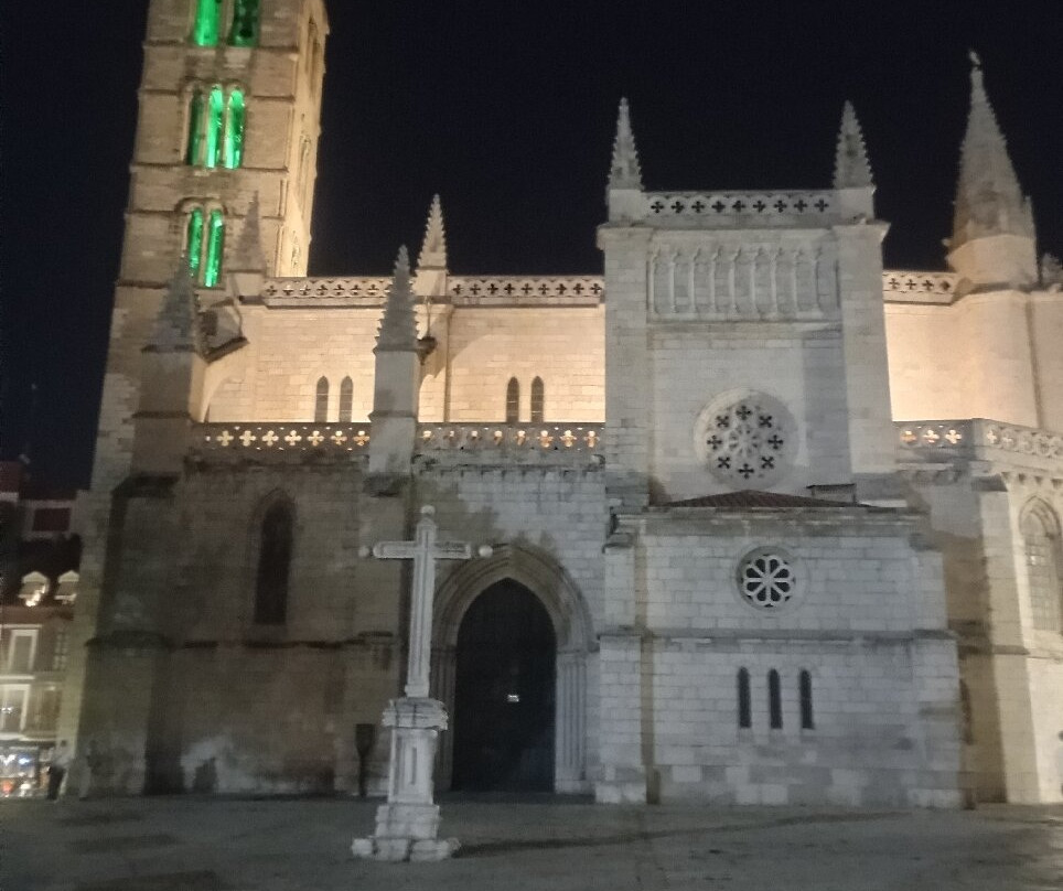 Nexus Valladolid Suites & Hotel主图