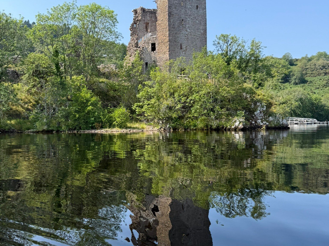 力推尼斯湖族人酒店主图