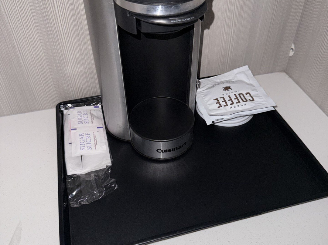 西法戈-近医疗中心温德姆麦客达套房酒店主图