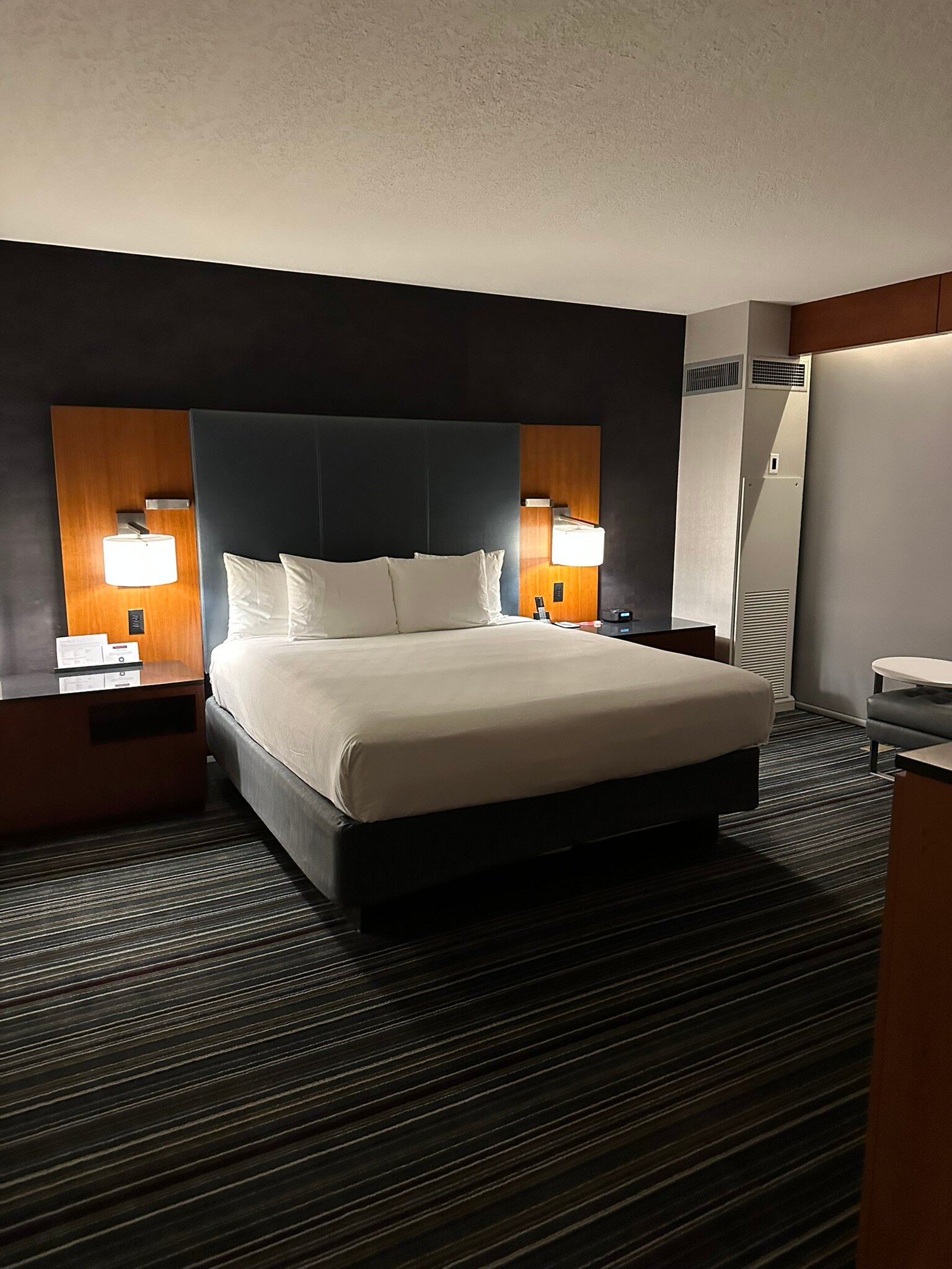 DFW机场君悦酒店-客卧