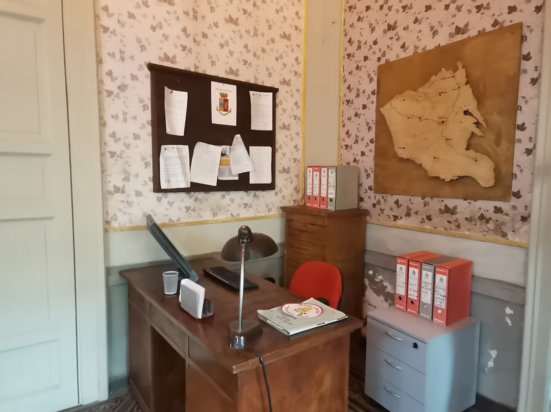 Commissariato Di Vigata-希克利必去景点