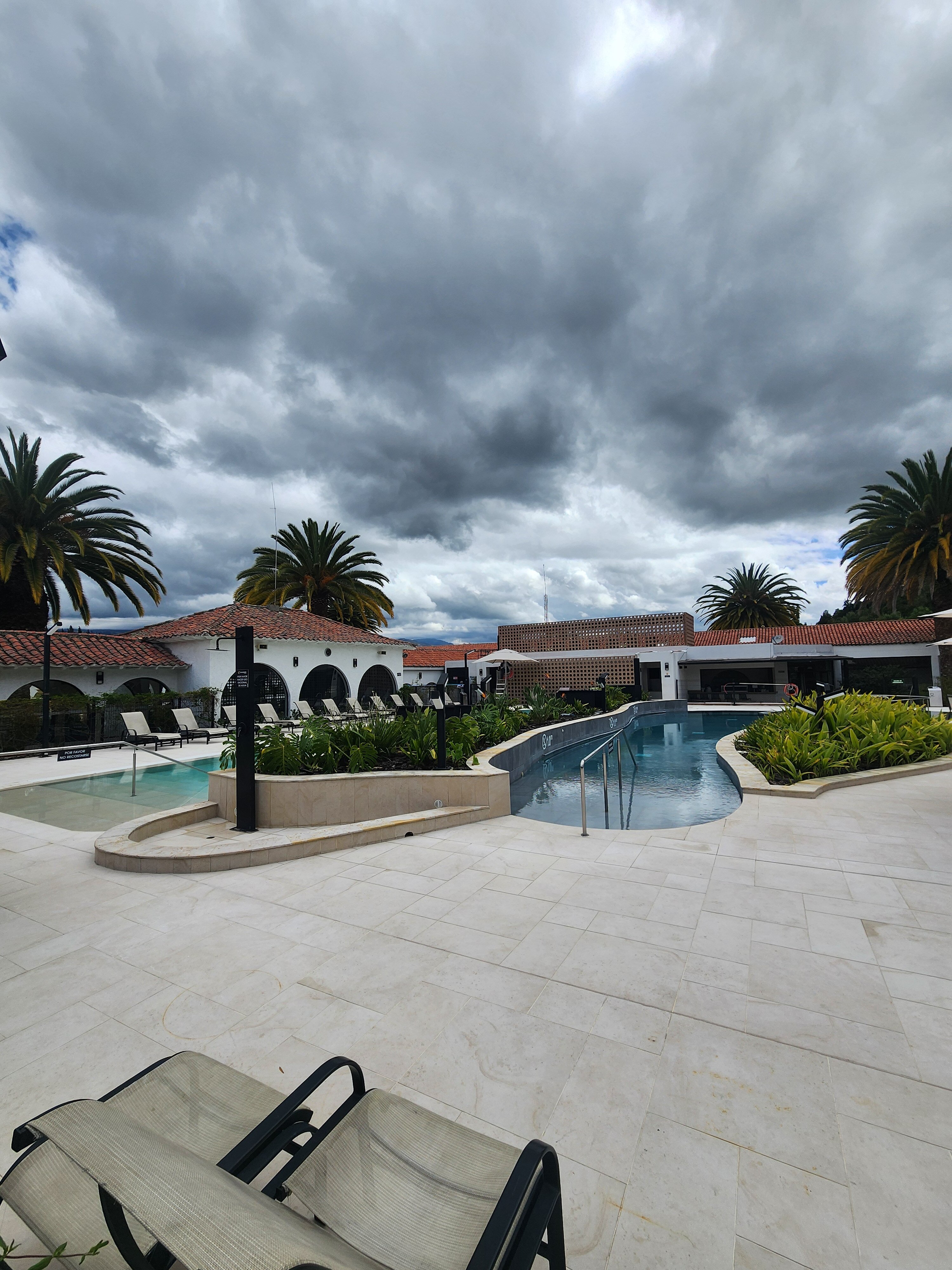 Hotel Lanceros Colsubsidio-泳池