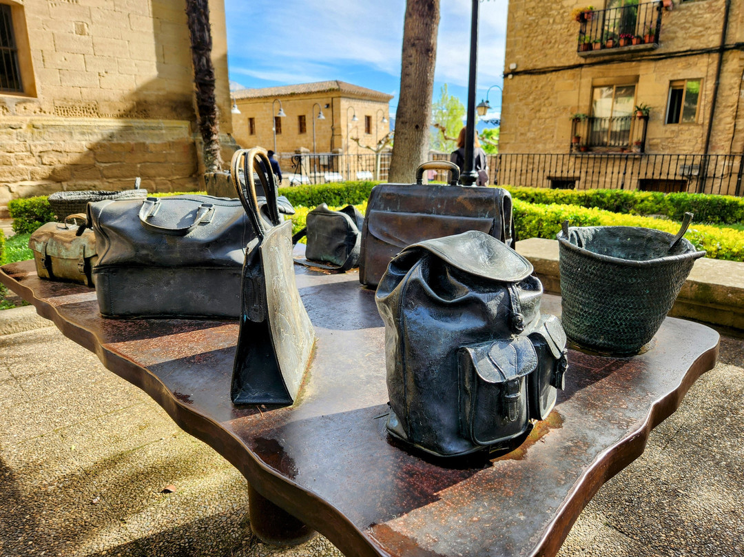 El Gaitero Plaza-拉瓜迪亚必去景点