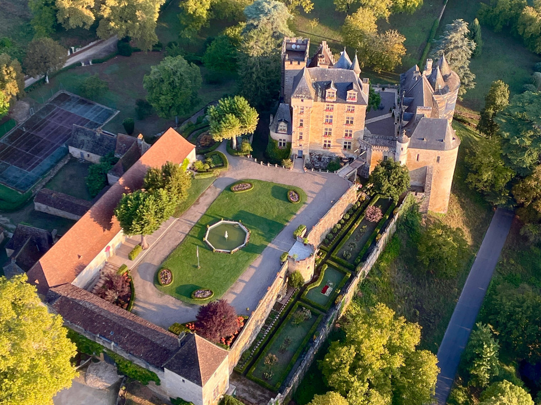 Montgolfiere et Chateaux-贝纳克和卡泽纳克必去景点