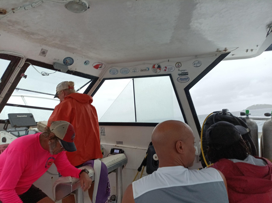 JJ Divers St Thomas-夏洛特阿马利亚必去景点