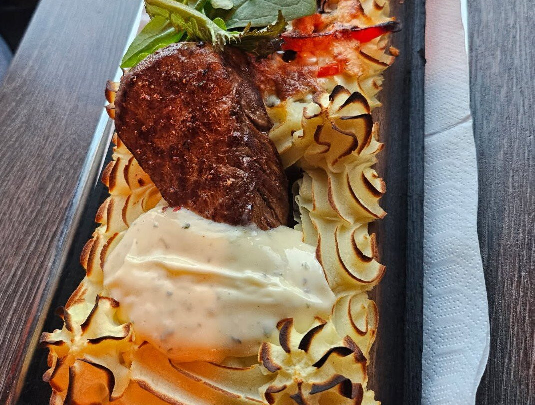 Taverna Steakhouse & Cafe