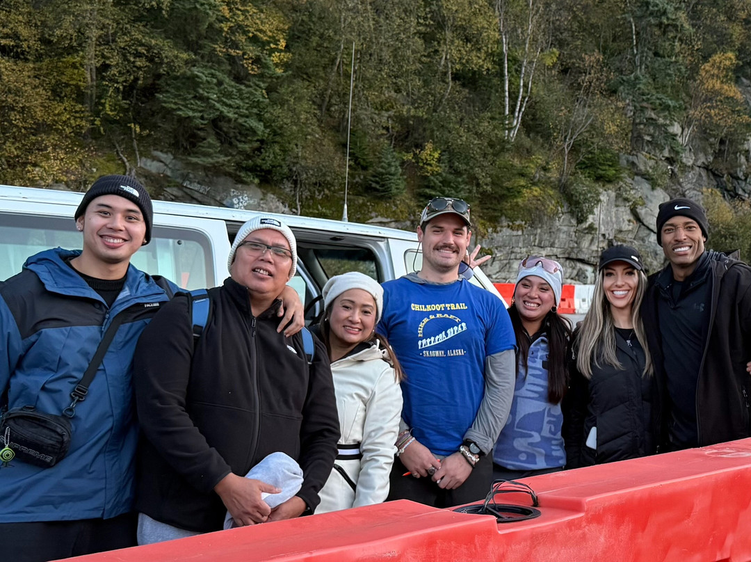 Alaska Mountain Guides Adventures & Chilkat Guides-史凯威必去景点