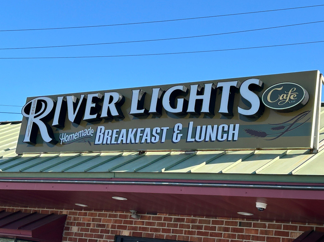 River Lights Cafe